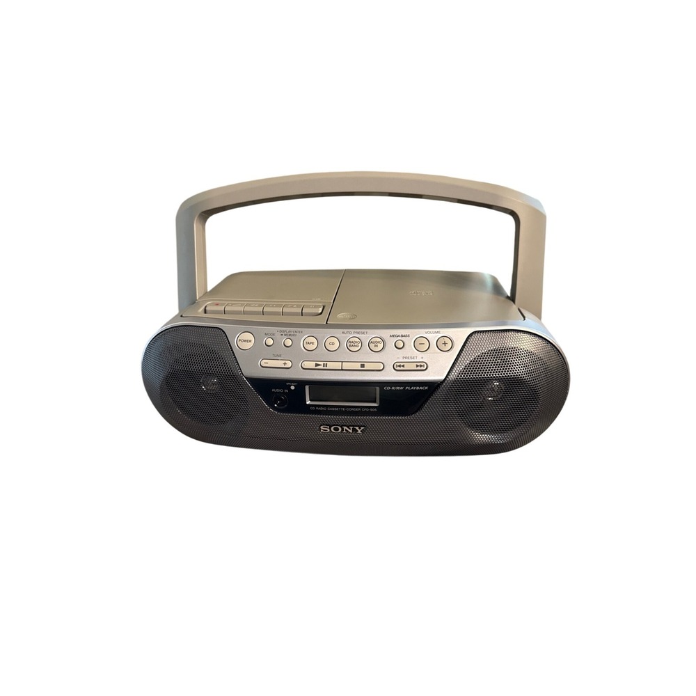 Sony CFD-S05 Portable CD Radio Cassette Corder Boombox Silver Mega Bass